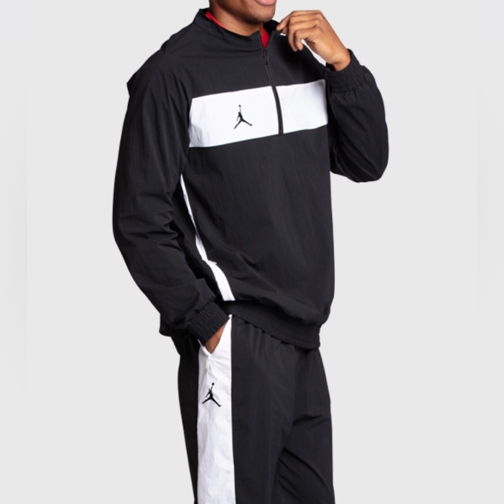 NIKE Air Jordan DriFit 1/4 Zip Woven Jacket Black White Windbreaker Men's S EUC